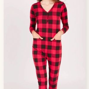 Smash + Tess Poinsetta Wednesday Romper